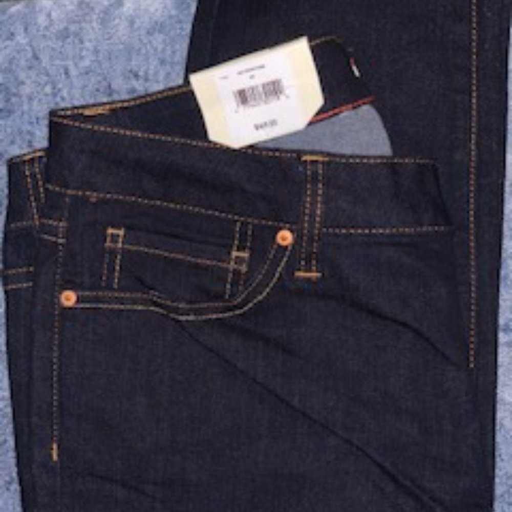 NWT Tommy Hilfiger Skinny Jean in 8R